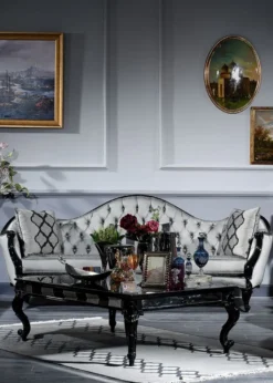 Casa Padrino Luxus Barock Wohnzimmer Set Silber / Schwarz - 2 Sofas & 2 Sessel & 1 Couchtisch & 2 Beistelltische - Wohnzimmer Möbel im Barockstil - Edel & Prunkvoll