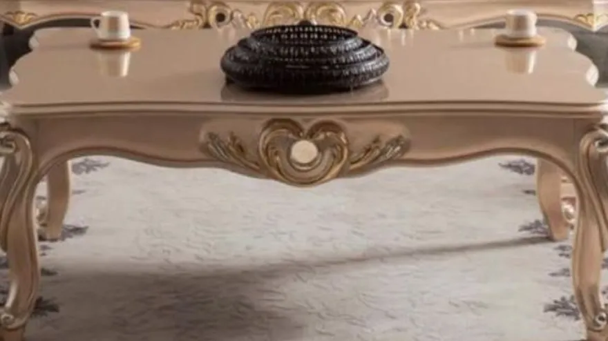 Casa Padrino Luxus Barock Wohnzimmer Set Taupe / Bronze / Gold - 2 Sofas & 2 Sessel & 1 Couchtisch - Wohnzimmer Möbel im Barockstil - Edel & Prunkvoll