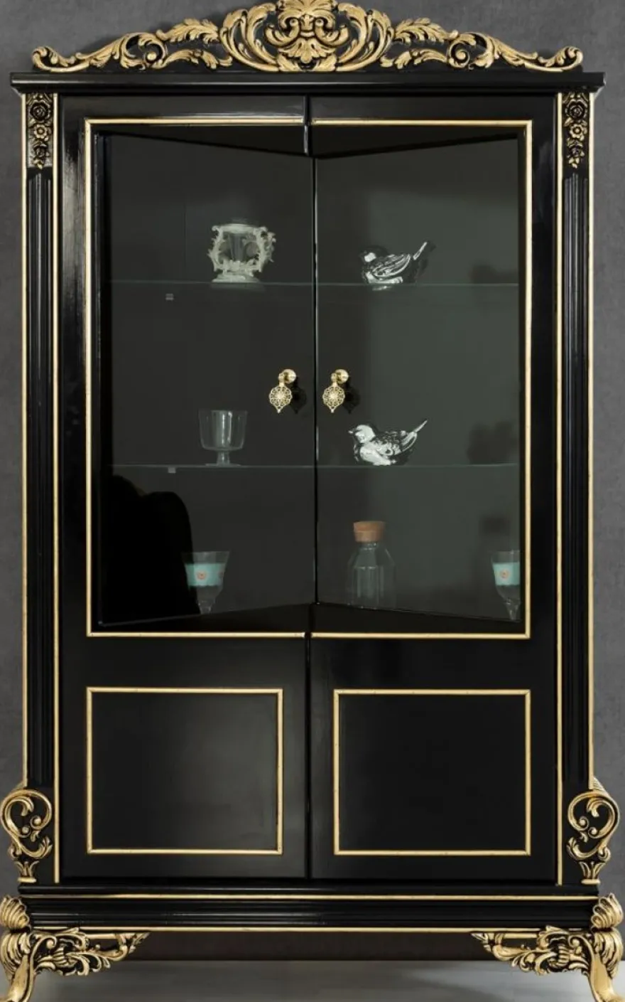 Casa Padrino Luxus Barock Wohnzimmer Vitrine Schwarz / Gold 130 x 55 x H. 210 cm - Prunkvoller Barock Vitrinenschrank mit 2 Glastüren - Edle Barock Möbel