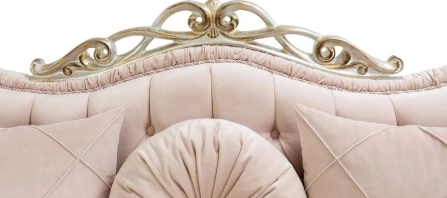 Casa Padrino Luxus Barock Wohnzimmer Sofa mit dekorativen Kissen Rosa / Silber / Gold 230 x 90 x H. 105 cm - Prunkvolle Möbel im Barockstil
