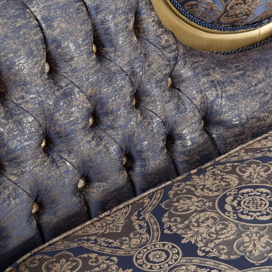 Casa Padrino Luxus Barock Wohnzimmer Set Blau / Gold / Silber - 2 Sofas & 2 Sessel & 1 Couchtisch - Wohnzimmer Möbel - Edel & Prunkvoll
