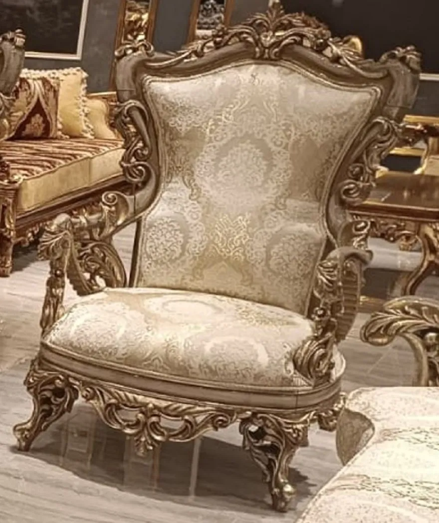 Casa Padrino Luxus Barock Wohnzimmer Sessel mit Muster Gold / Grau - Handgefertigter Barockstil Sessel - Luxus Wohnzimmer Möbel im Barockstil - Barock Möbel - Edel & Prunkvoll