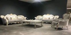 Casa Padrino Luxus Barock Wohnzimmer Set Grau / Türkis / Weiß / Gold - 2 Barock Sofas mit Muster & 2 Barock Sessel mit Muster & 1 Barock Couchtisch - Barock Wohnzimmer Möbel