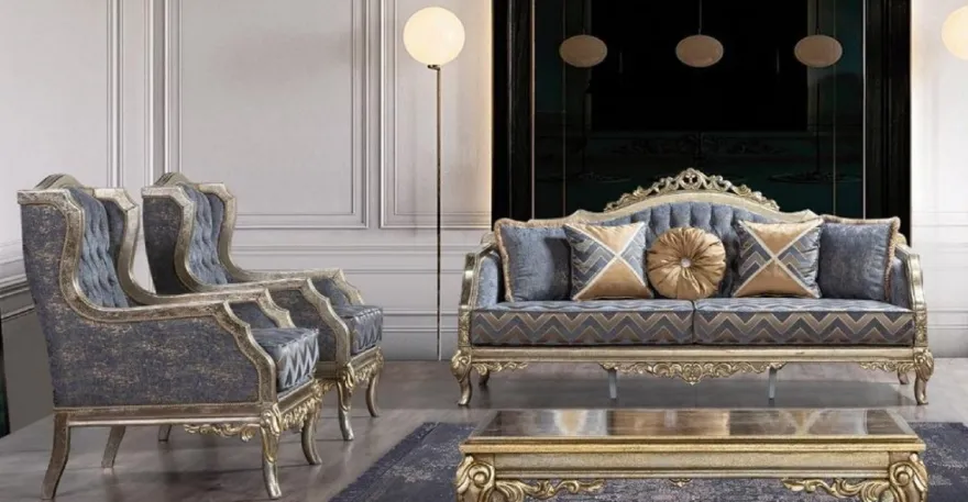 Casa Padrino Luxus Barock Wohnzimmer Set Blau / Silber / Gold - 2 Barock Sofas mit Muster & 2 Barock Sessel mit Muster & 1 Barock Couchtisch - Barock Wohnzimmer Möbel