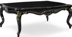 Casa Padrino Luxus Barock Wohnzimmer Set Creme / Schwarz / Gold - 2 Sofas & 2 Sessel & 1 Couchtisch & 2 Beistelltische - Handgefertigte Wohnzimmer Möbel im Barockstil - Edel & Prunkvoll