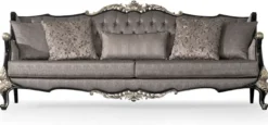 Casa Padrino Luxus Barock Wohnzimmer Sofa Silber / Schwarz / Silber - Prunkvolles Barockstil Sofa mit dekorativen Kissen - Luxus Wohnzimmer Möbel im Barockstil - Barock Möbel
