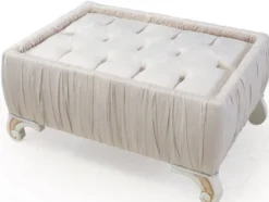 Casa Padrino Luxus Barock Wohnzimmer Set Hellrosa / Weiß / Gold - 2 Sofas & 2 Sessel & 1 Beistelltisch - Wohnzimmer Möbel im Barockstil - Edel & Prunkvoll