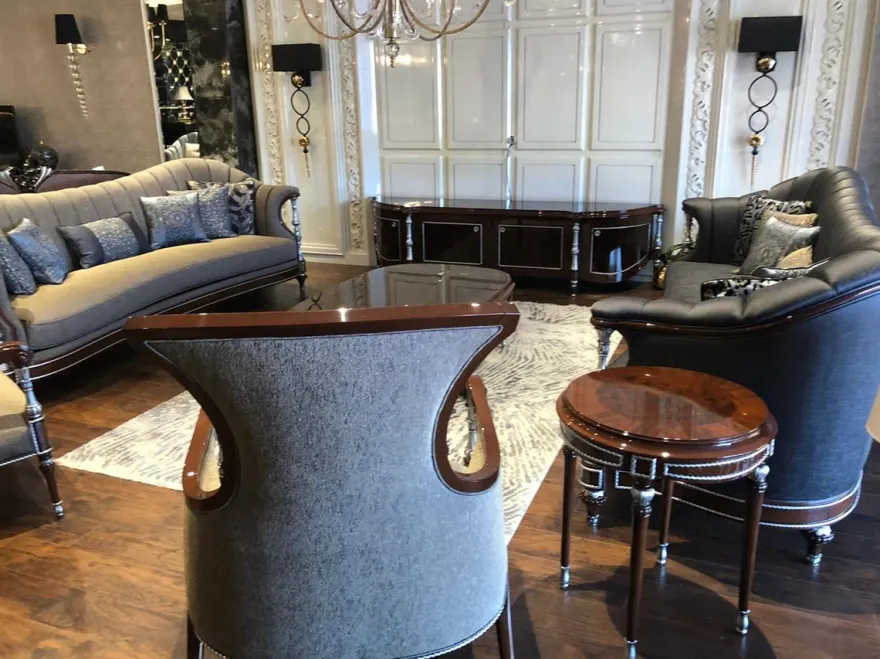 Casa Padrino Luxus Barock Wohnzimmer Sessel Grau / Braun / Silber 77 x 87 x H. 108 cm - Edle Wohnzimmer Möbel im Barockstil