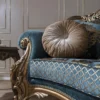 Casa Padrino Luxus Barock Wohnzimmer Set Blau / Gold - 2 Sofas & 2 Sessel & 1 Couchtisch - Prunkvolle Wohnzimmer Möbel im Barockstil