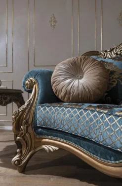 Casa Padrino Luxus Barock Wohnzimmer Set Blau / Gold - 2 Sofas & 2 Sessel & 1 Couchtisch - Prunkvolle Wohnzimmer Möbel im Barockstil