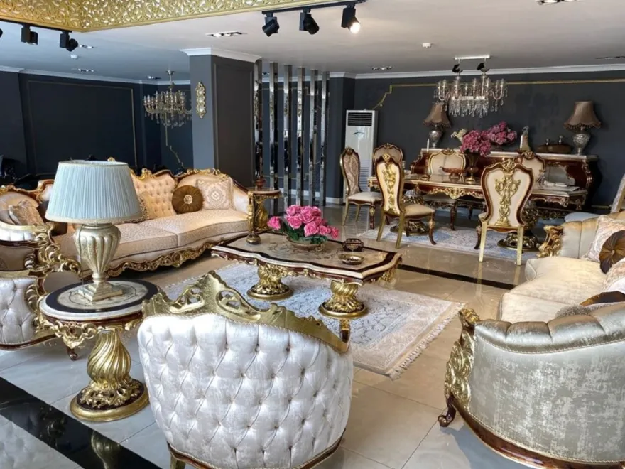 Casa Padrino Luxus Barock Wohnzimmer Set Silber / Braun / Gold - 2 Sofas & 2 Sessel & 1 Couchtisch & 2 Beistelltische - Handgefertigte Wohnzimmer Möbel im Barockstil - Edel & Prunkvoll