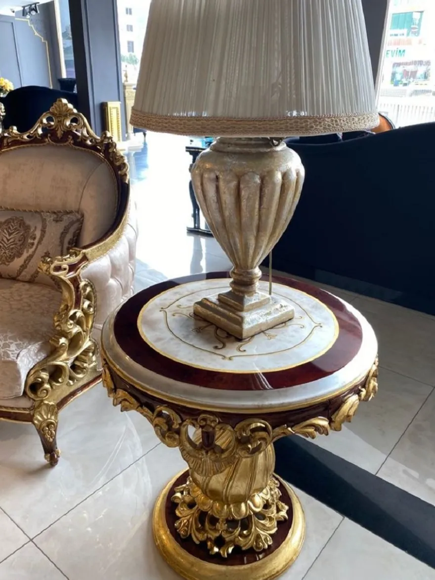 Casa Padrino Luxus Barock Wohnzimmer Set Silber / Braun / Gold - 2 Sofas & 2 Sessel & 1 Couchtisch & 2 Beistelltische - Handgefertigte Wohnzimmer Möbel im Barockstil - Edel & Prunkvoll