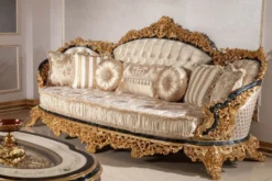 Casa Padrino Luxus Barock Wohnzimmer Set Gold / Weiß / Blau / Gold - 2 Sofas & 2 Sessel & 1 Couchtisch & 2 Beistelltische - Handgefertigte Wohnzimmer Möbel im Barockstil - Edel & Prunkvoll