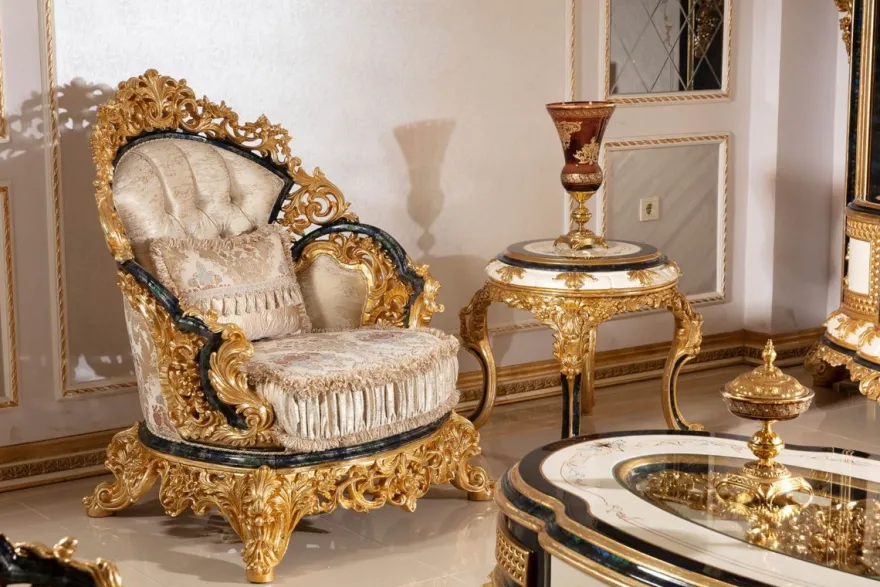 Casa Padrino Luxus Barock Wohnzimmer Set Gold / Weiß / Blau / Gold - 2 Sofas & 2 Sessel & 1 Couchtisch & 2 Beistelltische - Handgefertigte Wohnzimmer Möbel im Barockstil - Edel & Prunkvoll