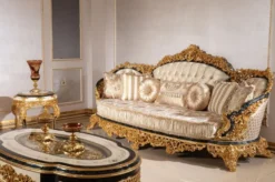 Casa Padrino Luxus Barock Wohnzimmer Set Gold / Weiß / Blau / Gold - 2 Sofas & 2 Sessel & 1 Couchtisch & 2 Beistelltische - Handgefertigte Wohnzimmer Möbel im Barockstil - Edel & Prunkvoll