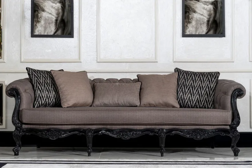 Casa Padrino Luxus Barock Wohnzimmer Set - 2 Sofas & 2 Sessel & 1 Couchtisch mit Glasplatte - Handgefertigte Barock Wohnzimmer Möbel - Edel & Prunkvoll