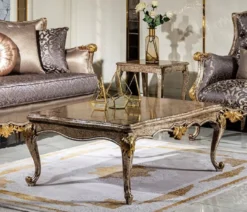 Casa Padrino Luxus Barock Wohnzimmer Set Silber / Lila / Antik Silber / Braun / Gold - 2 Sofas & 2 Sessel & 1 Couchtisch - Prunkvolle Wohnzimmer Möbel im Barockstil