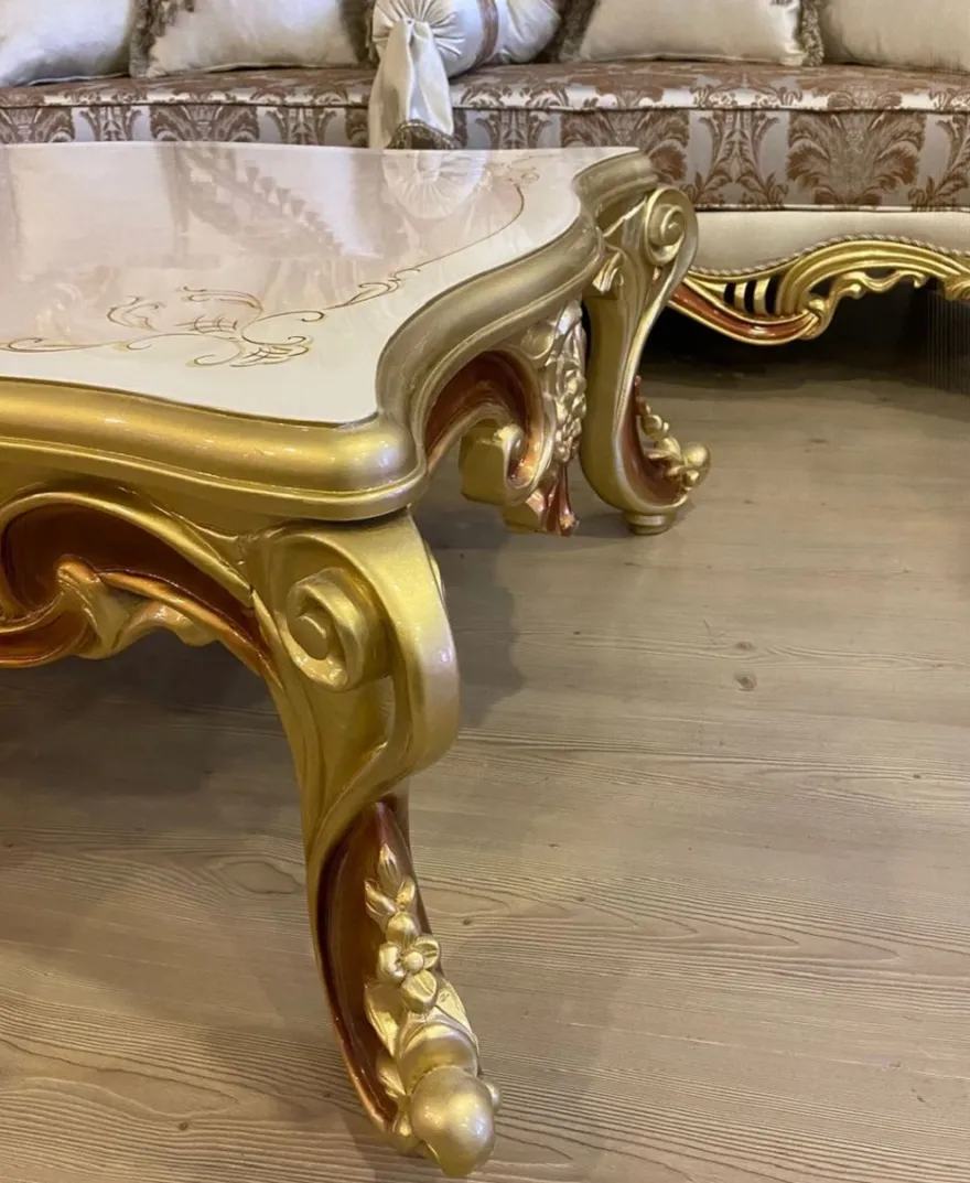 Casa Padrino Luxus Barock Wohnzimmer Set Creme / Silber / Gold / Braun - 2 Barock Sofas & 2 Barock Sessel & 1 Barock Couchtisch - Luxus Wohnzimmer Möbel im Barockstil - Barock Möbel