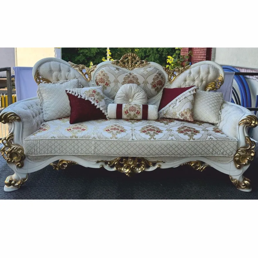 Casa Padrino Luxus Barock Wohnzimmer Sofa Creme / Weiß / Gold 220 cm - Barock Möbel