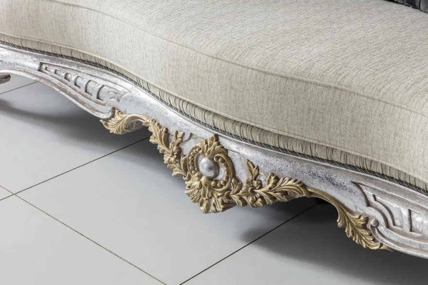 Casa Padrino Luxus Barock Wohnzimmer Sofa mit dekorativen Kissen Creme / Blau / Silber / Gold 250 x 95 x H. 125 cm - Edel & Prunkvoll