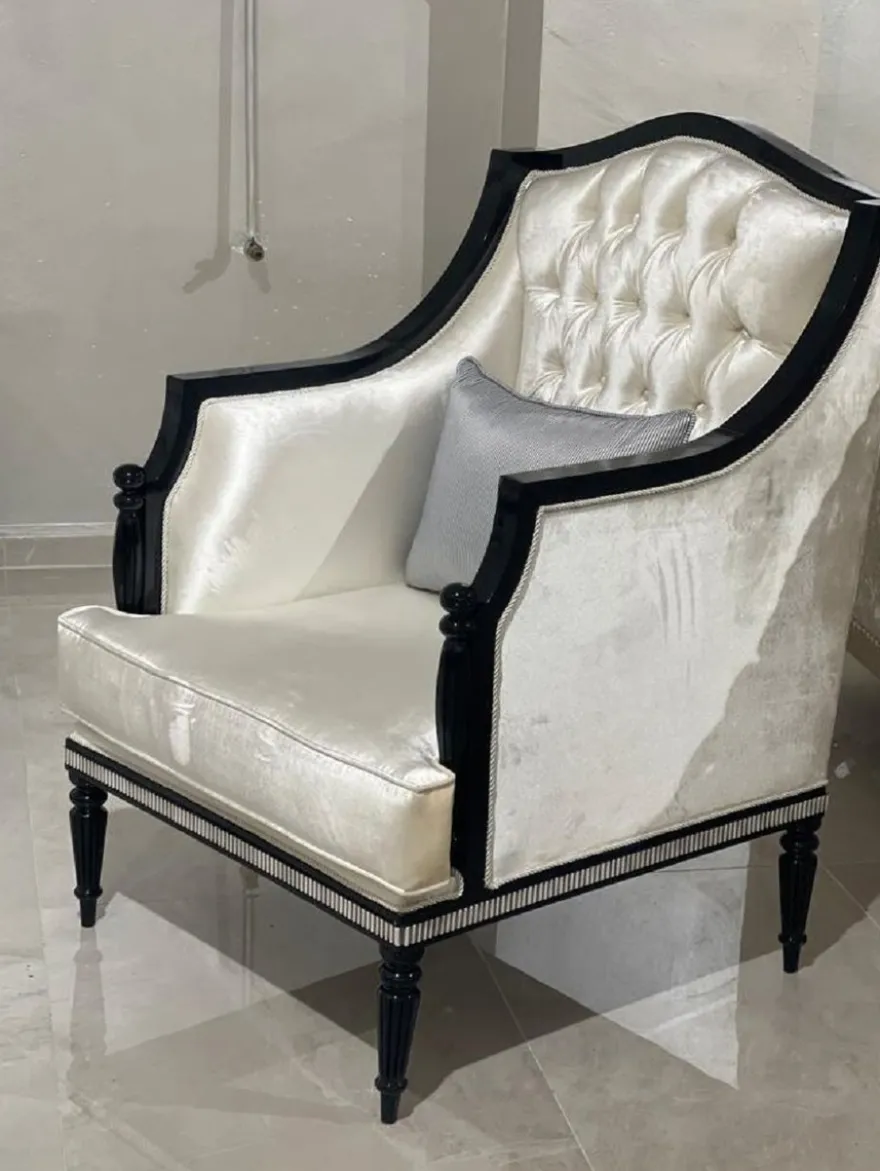 Casa Padrino Luxus Barock Wohnzimmer Sessel Gold / Schwarz / Grau - Handgefertigter Barockstil Sessel - Luxus Wohnzimmer Möbel im Barockstil - Barock Möbel - Edel & Prunkvoll