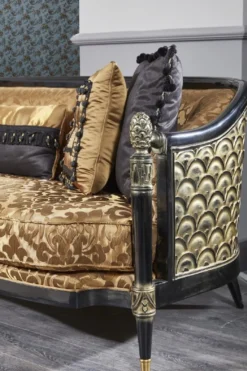 Casa Padrino Luxus Barock Wohnzimmer Set Gold / Schwarz - 2 Sofas & 2 Sessel & 1 Couchtisch & 2 Beistelltische - Prunkvolle Barock Möbel - Luxus Qualität
