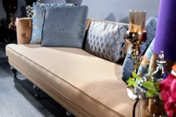 Casa Padrino Luxus Barock Wohnzimmer Set Blau / Beige / Silber - 2 Sofas & 2 Sessel & Couchtisch - Barock Wohnzimmermöbel