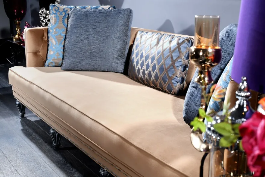 Casa Padrino Luxus Barock Wohnzimmer Set Blau / Beige / Silber - 2 Sofas & 2 Sessel & Couchtisch - Barock Wohnzimmermöbel