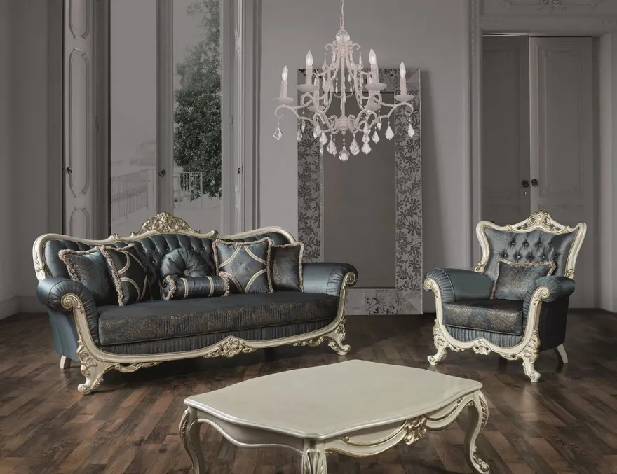Casa Padrino Luxus Barock Wohnzimmer Sessel mit Glitzersteinen und dekorativem Kissen Blau / Creme / Gold 110 x 85 x H. 112 cm - Barockstil Möbel