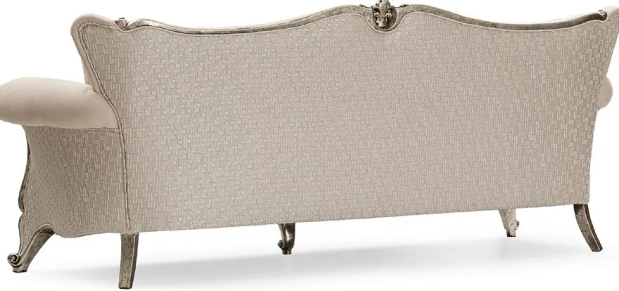 Casa Padrino Luxus Barock Wohnzimmer Sofa Creme / Silber / Antik Silber - Handgefertigtes Barockstil Sofa mit dekorativen Kissen - Luxus Wohnzimmer Möbel im Barockstil - Barock Möbel