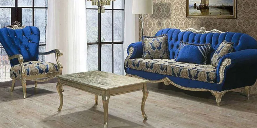 Casa Padrino Luxus Barock Wohnzimmer Set Blau / Gold - 2 Sofas mit Muster & 2 Sessel mit Muster & 1 Couchtisch - Prunkvolle Barock Wohnzimmer Möbel