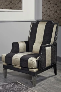 Casa Padrino Luxus Barock Wohnzimmer Set Rot / Schwarz / Gold / Silber - 2 Sofas & 2 Sessel & 1 Couchtisch & 1 Beistelltisch - Barock Wohnzimmermöbel