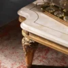 Casa Padrino Luxus Barock Wohnzimmertisch Weiß / Gold 140 x 90 x H. 42 cm - Barock Couchtisch