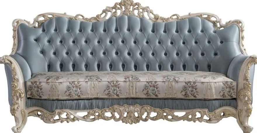 Casa Padrino Luxus Barock Wohnzimmer Set Hellblau / Creme / Weiß / Gold - 2 Sofas & 2 Sessel & 1 Couchtisch - Edle Barock Wohnzimmer Möbel