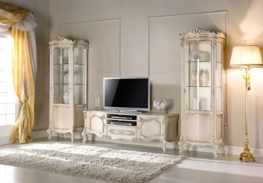 Casa Padrino Luxus Barock Wohnzimmer Set Cremefarben / Silber - 1 Barock TV Schrank & 2 Barock Vitrinen - Barock Wohnzimmer & Hotel Möbel - Luxus Qualität - Made in Italy
