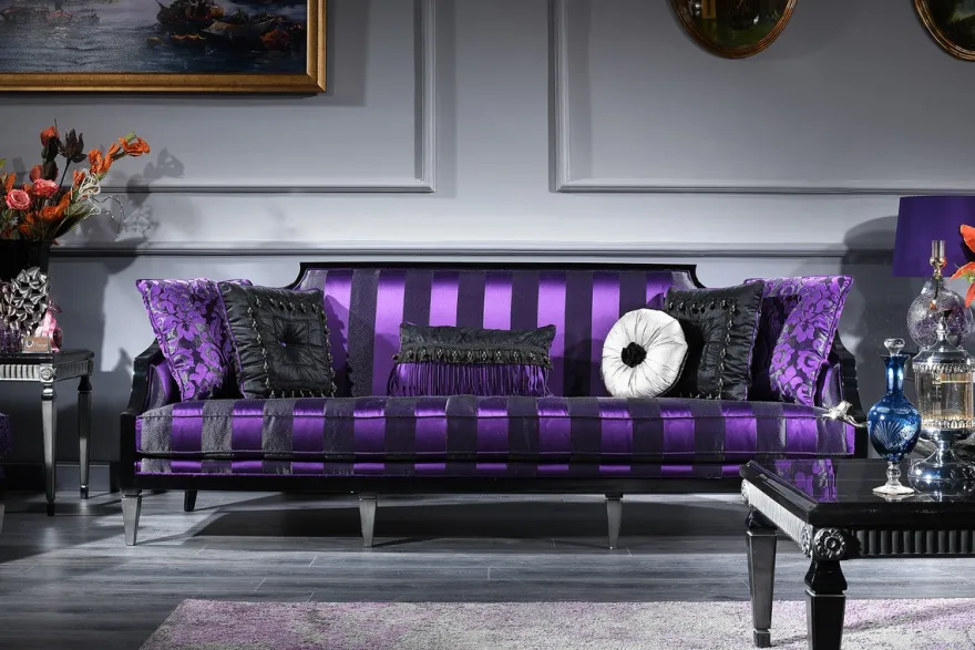 Casa Padrino Luxus Barock Wohnzimmer Set Lila / Schwarz / Silber - 2 Sofas & 2 Sessel & 1 Couchtisch & 2 Beistelltische - Barockmöbel