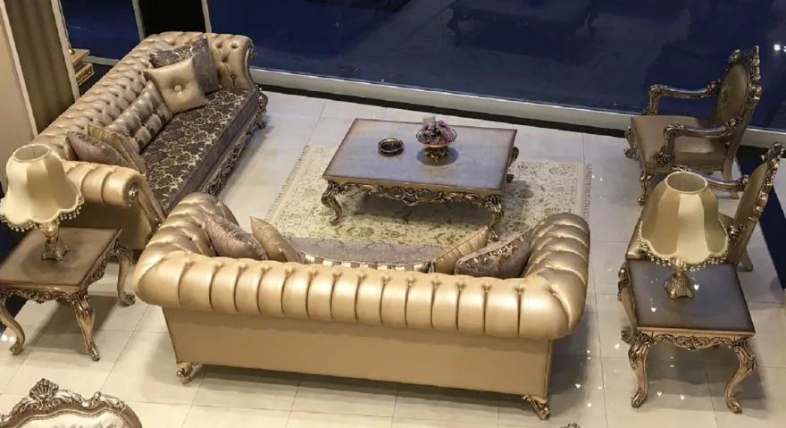 Casa Padrino Luxus Barock Wohnzimmer Set - 2 Sofas & 2 Sessel & 1 Couchtisch & 2 Beistelltische - Handgefertigte Wohnzimmer Möbel im Barockstil - Edel & Prunkvoll