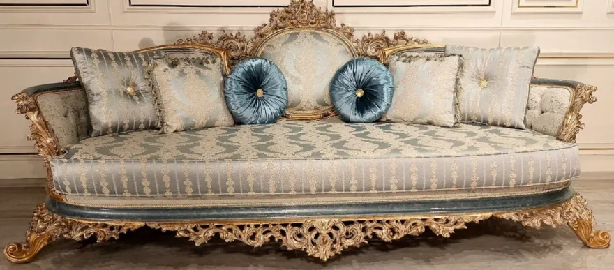 Casa Padrino Luxus Barock Wohnzimmer Sofa Türkis / Creme / Gold - Handgefertigtes Barockstil Sofa - Luxus Wohnzimmer Möbel im Barockstil - Barock Möbel - Edel & Prunkvoll