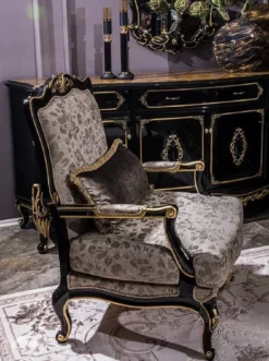 Casa Padrino Luxus Barock Wohnzimmer Set Silber / Schwarz / Gold - 2 Barock Sofas & 2 Barock Sessel & 1 Barock Couchtisch - Wohnzimmer Möbel im Barockstil - Barock Möbel - Barock Einrichtung