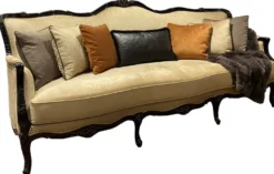 Casa Padrino Luxus Barock Wohnzimmer Sofa Gold / Schwarz / Antik Gold 230 x 90 x H. 105 cm - Hochwertige Wohnzimmer Möbel im Barockstil - Edel & Prunkvoll