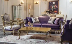Casa Padrino Luxus Barock Wohnzimmer Sofa Lila / Gold / Silber 220 x 83 x H. 105 cm - Edles Massivholz Sofa mit dekorativen Kissen - Wohnzimmer Möbel im Barockstil