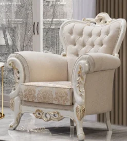 Casa Padrino Luxus Barock Wohnzimmer Set Weiß / Gold - 2 Barock Sofas & 2 Barock Sessel & 1 Barock Couchtisch - Luxus Wohnzimmer Möbel im Barockstil - Barock Möbel - Edel & Prunkvoll