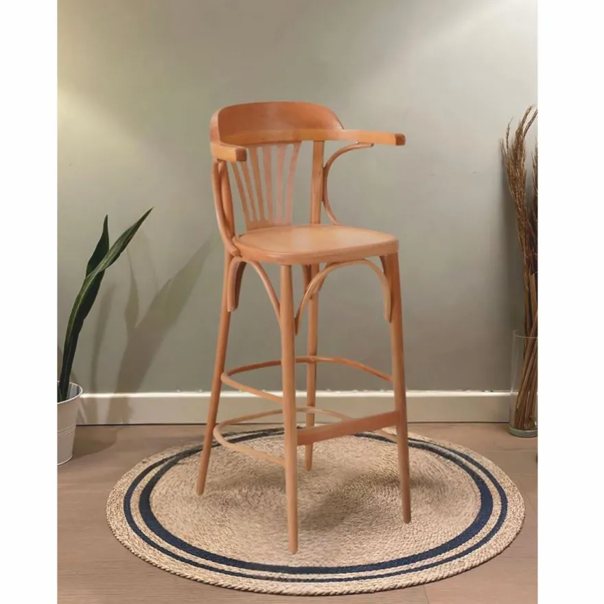 Casa Padrino Luxus Barstuhl mit Armlehnen Naturfarben H. 108 cm - Massivholz Bar Möbel