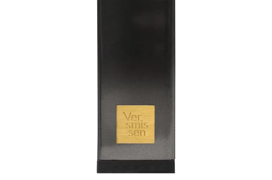Casa Padrino Luxus Beistelltisch Braun 65 x 65 x H. 67 cm - Beistelltisch mit Tischplatte aus versteinertem Holz und Edelstahlfuß - Luxus Möbel