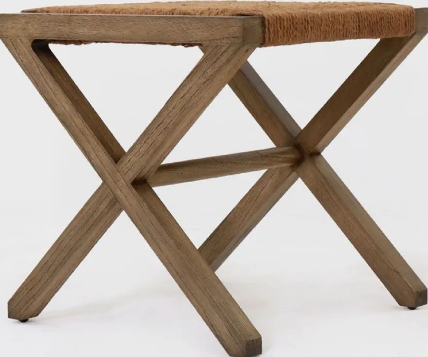 Casa Padrino Luxus Beistelltisch Braun 50 x 50 x H. 50 cm - Massivholz Tisch - Wohnzimmer Möbel - Luxus Qualität