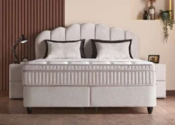 Casa Padrino Luxus Boxspringbett mit Kopfteil in Muschelform Creme 160 x 200 cm - Luxus Schlafzimmer Möbel