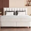 Casa Padrino Luxus Boxspringbett mit Kopfteil in Streifenoptik Creme 180 x 200 cm - Luxus Schlafzimmer Möbel