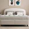 Casa Padrino Luxus Boxspringbett mit geschwungenem Kopfteil Creme 180 x 200 cm - Luxus Schlafzimmer Möbel