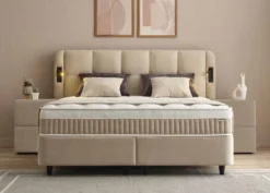 Casa Padrino Luxus Boxspringbett mit gestepptem Kopfteil und Leseleuchten Beige 160 x 200 cm - Luxus Schlafzimmer Möbel