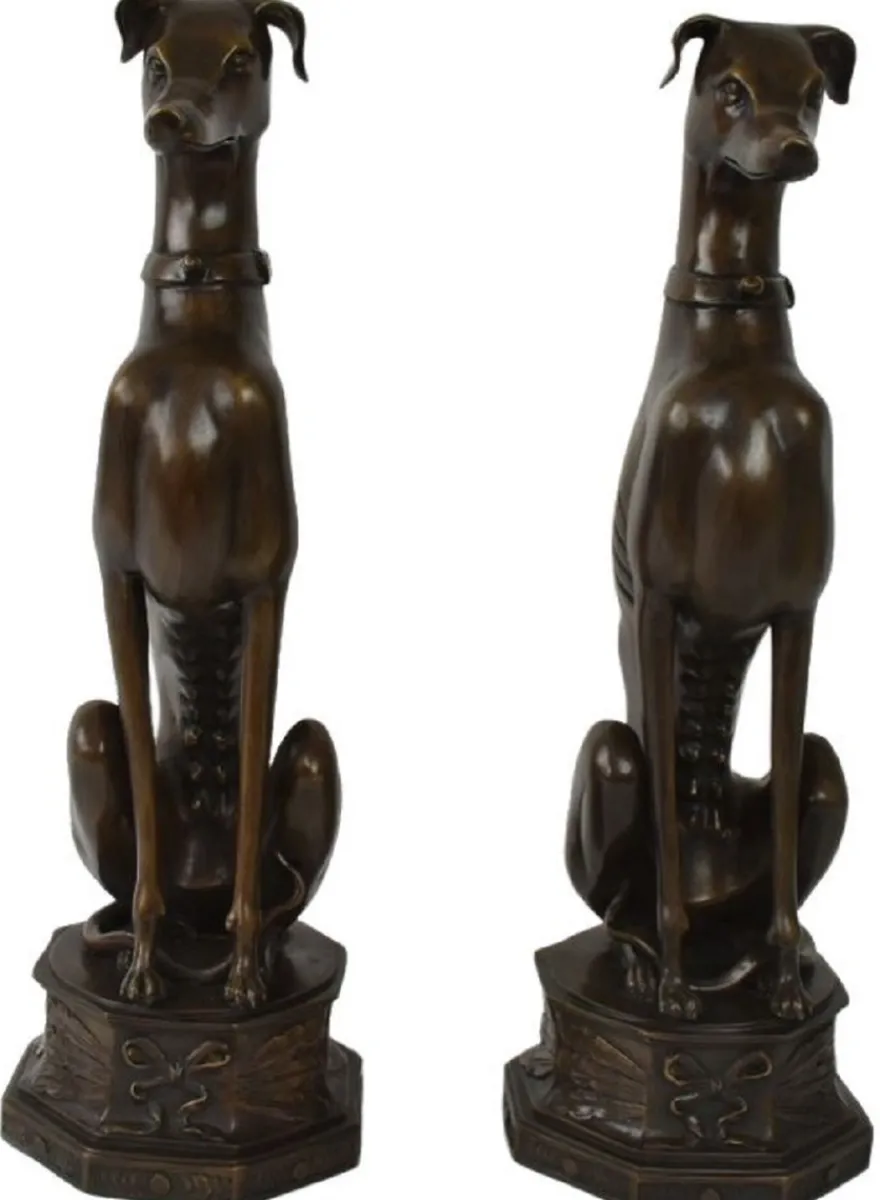 Casa Padrino Luxus Bronze Deko Skulpturen Hunde Bronzefarben 23 x 23 x H. 82 cm - Bronze Dekofiguren - Luxus Hotel & Restaurant Deko Accessoires